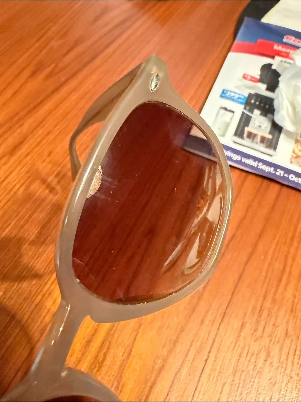 Ray-Ban Sunglasses – Beige/Tan Frame – Brown Gradient Lenses – Needs Adjustment